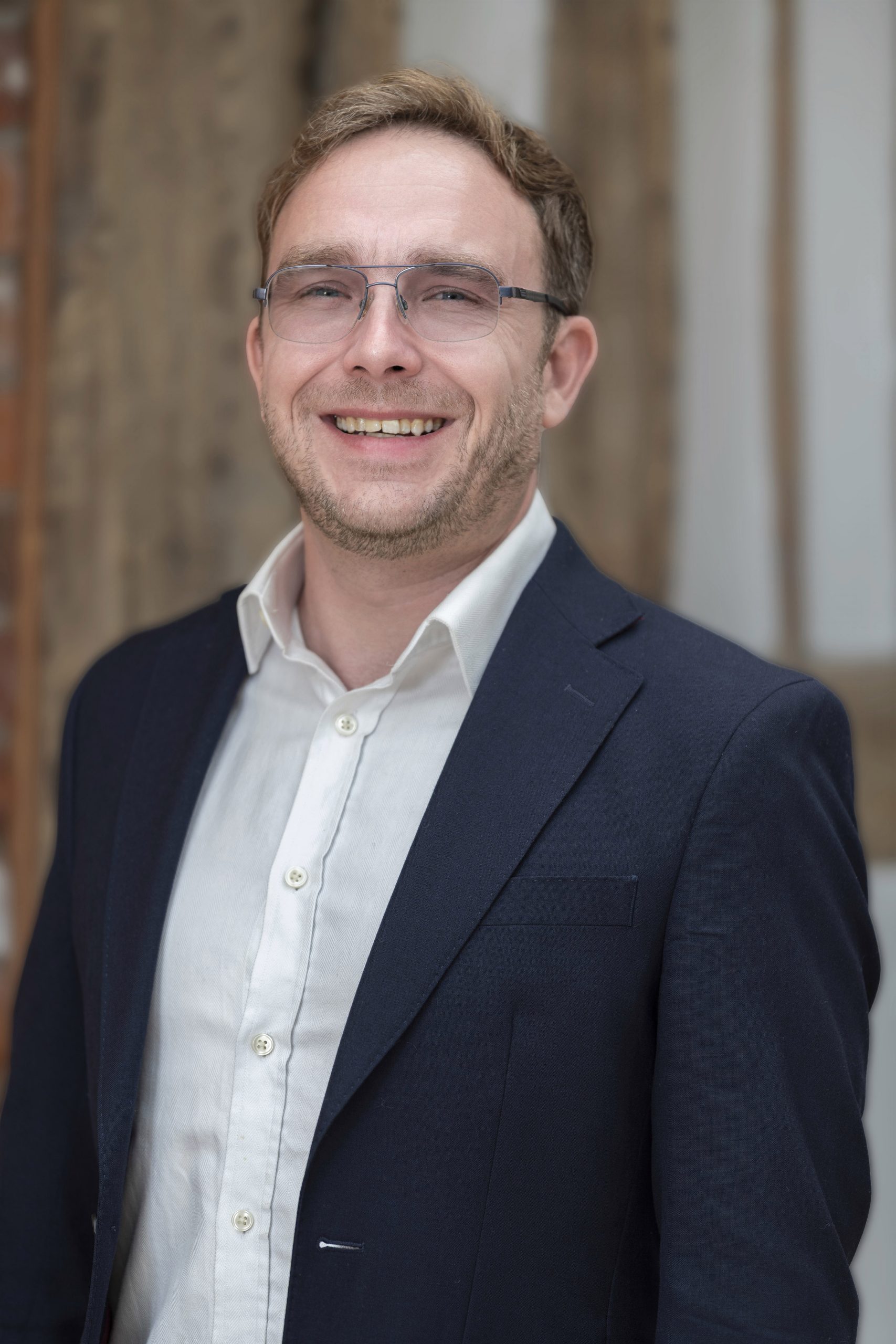 Chris14310 Chris Waters Senior Broker Castleacre Insurance Brokers